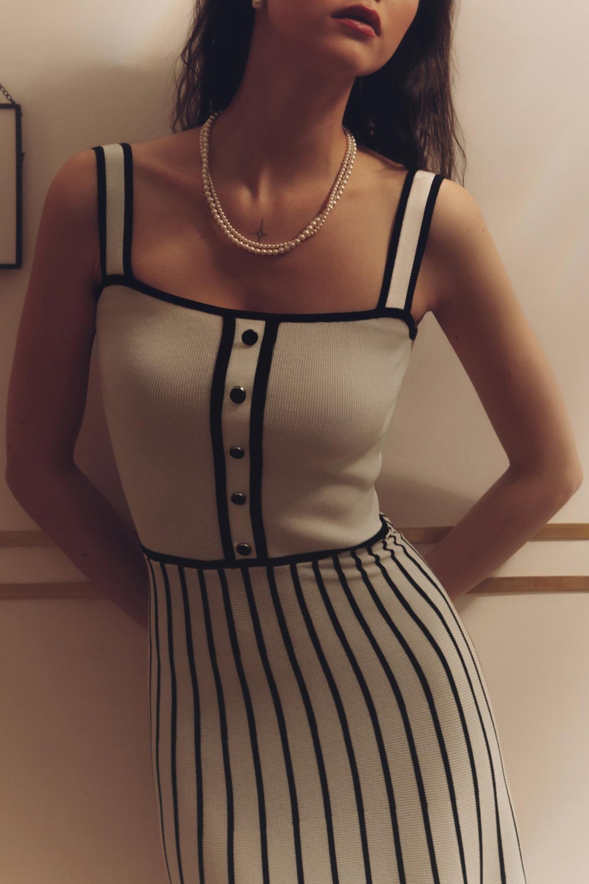 Square Neck Sleeveless Rib Knit Contrast Piping Tiered Midi Dress 7