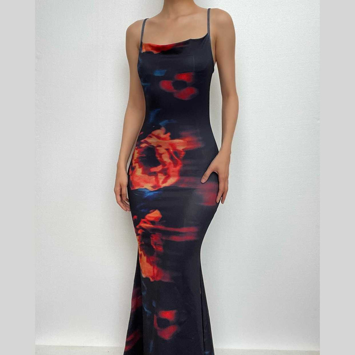 Cowl Neck Motion Blur Abstract Print Spaghetti Strap Bodycon Maxi Dress