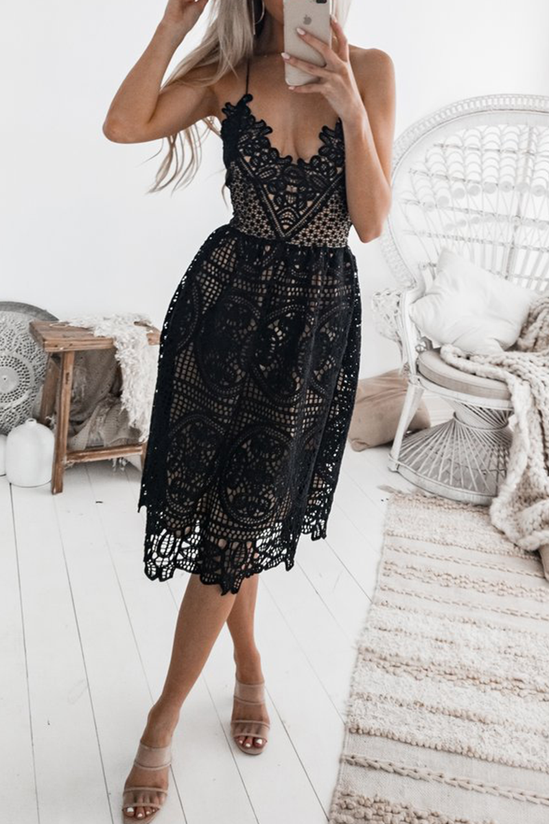 Guipure Lace Spaghetti Strap Deep V-Neck Scalloped Hem Midi Dress 4