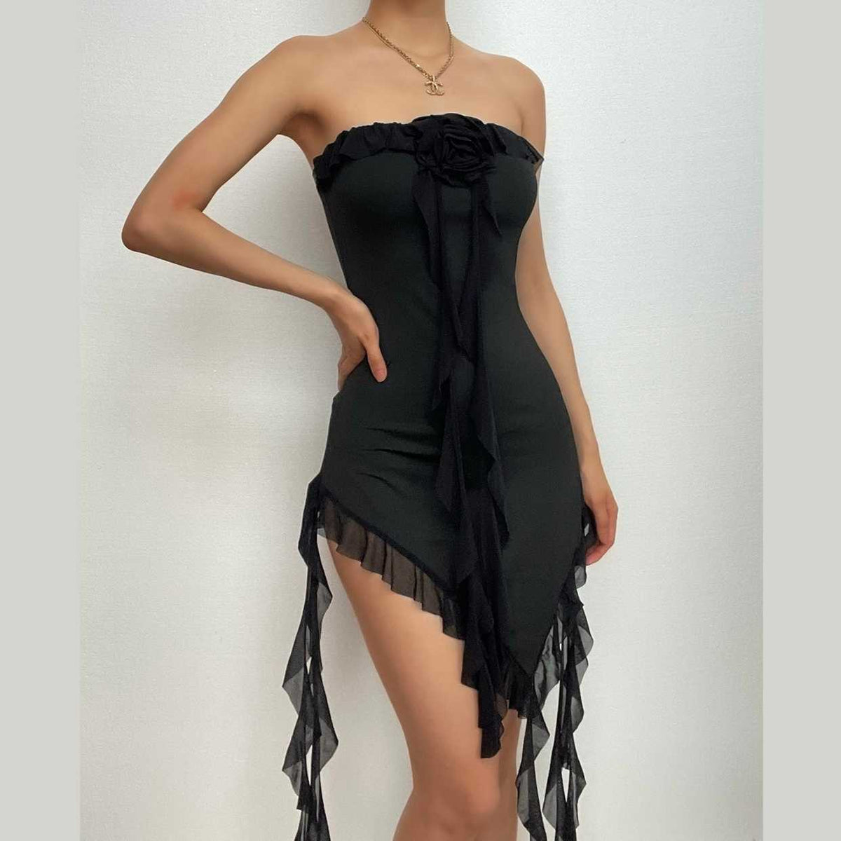 Strapless Ruffle Trim 3D Floral Applique Asymmetric Hem Backless Mini Dress
