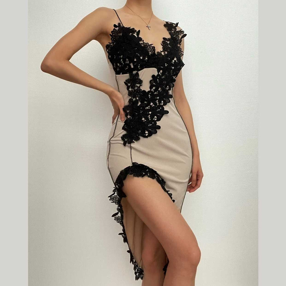 V-Neck Spaghetti Strap Floral Lace Applique Side Slit Bodycon Midi Dress