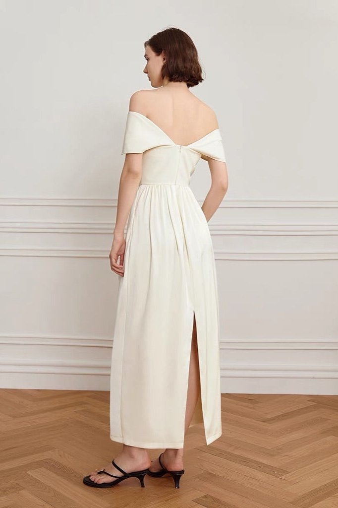 Off the Shoulder Foldover Neckline Pleated A-Line Floor Length Maxi Dress 4
