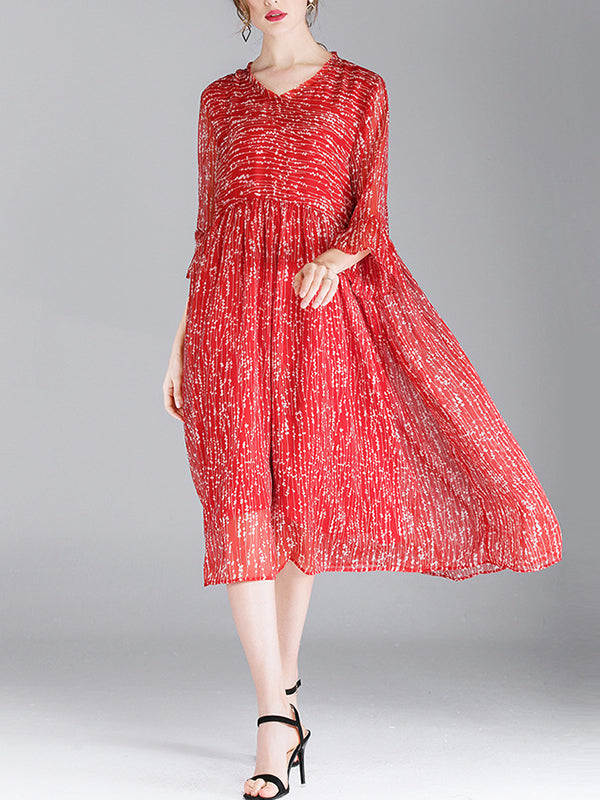 V-Neck Tiered Bell Cuff Empire Waist Pleated Dotted Midi Dress 4