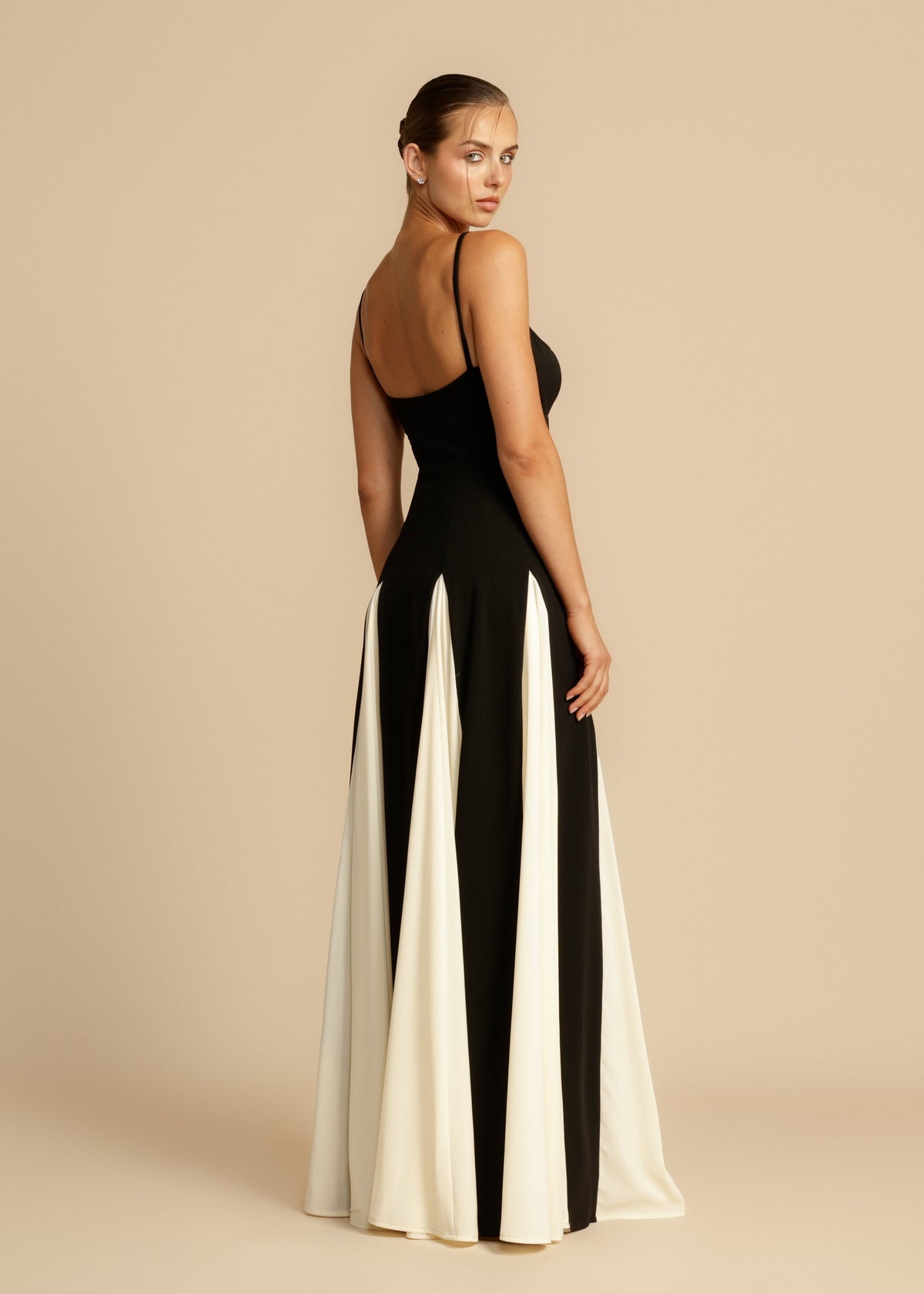 Spaghetti Strap Sweetheart Corset Bodice Pleated Godet Panel Maxi Gown 3