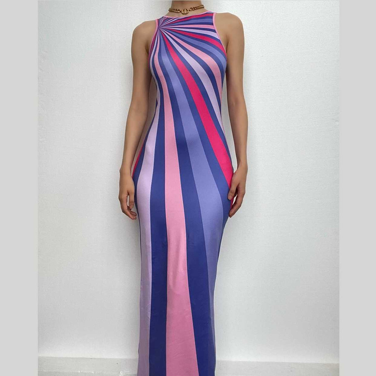 Sunburst Stripe Cut In Sleeveless Bodycon Maxi Dress