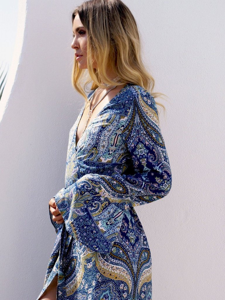 V Neck Bell Sleeve Paisley Print Wrap Tie Tiered Slit Maxi Dress 3