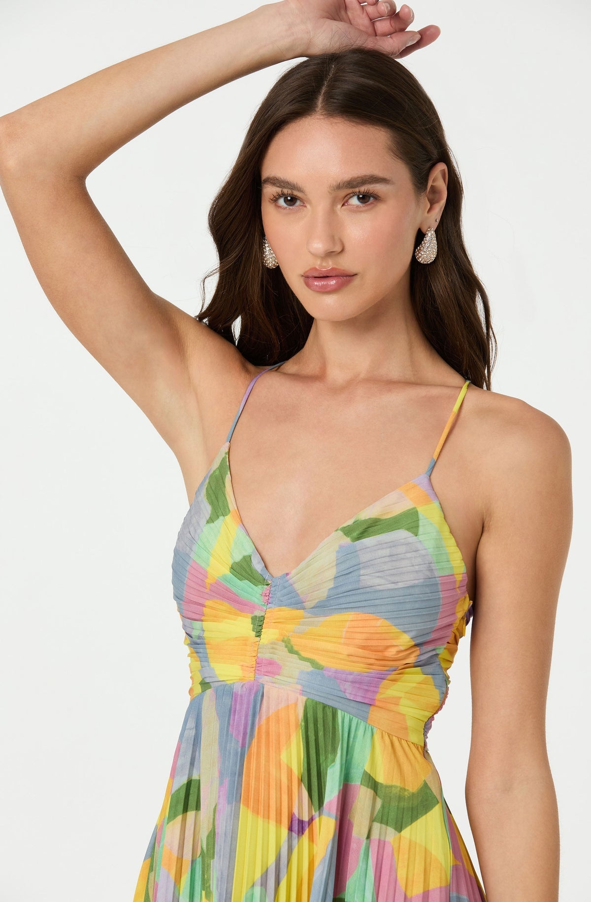 Spaghetti Strap V-Neck Ruched Bodice Abstract Print Accordion Pleated Maxi Dress 3