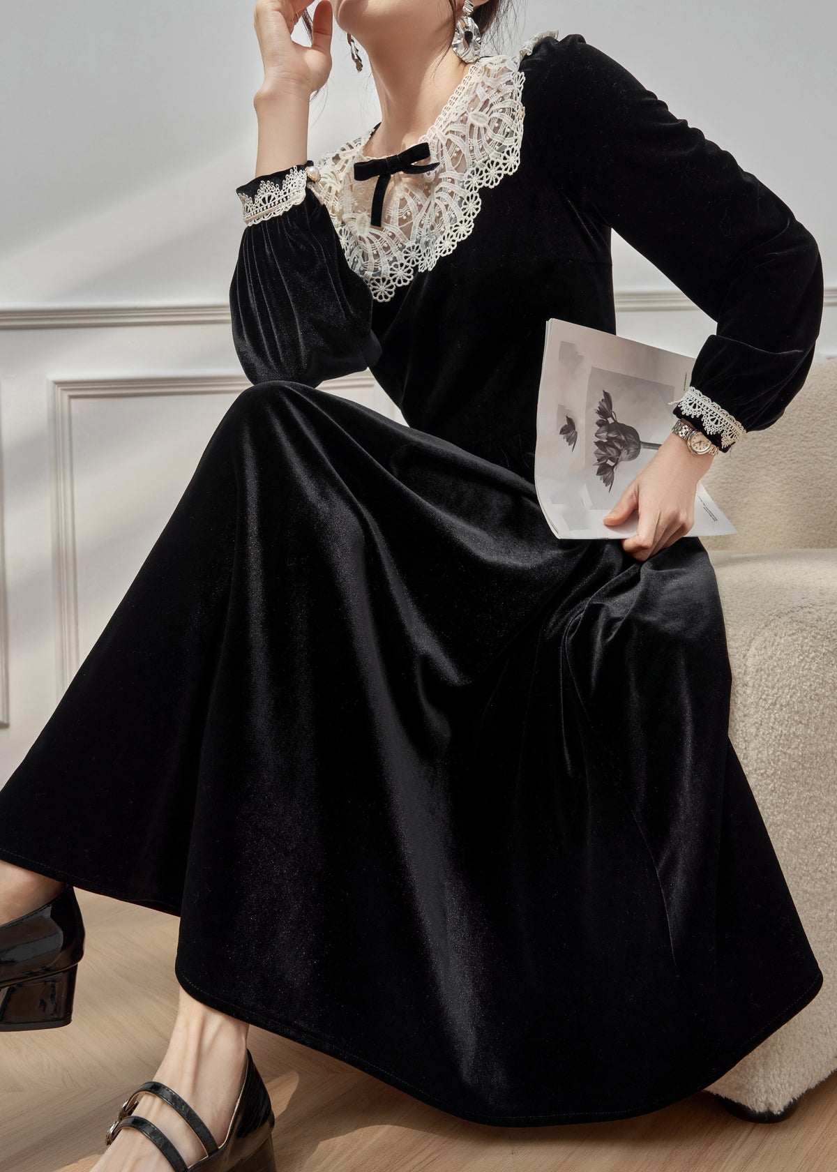Round Neck Oversized Lace Collar Bow Detail Gathered Waist Velvet Maxi Dress 3