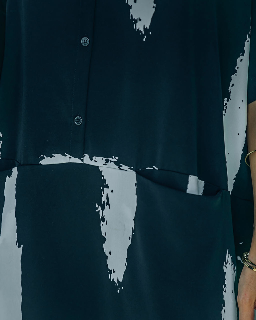 Collared Brushstroke Print Pocket Shirt Mini Dress 4