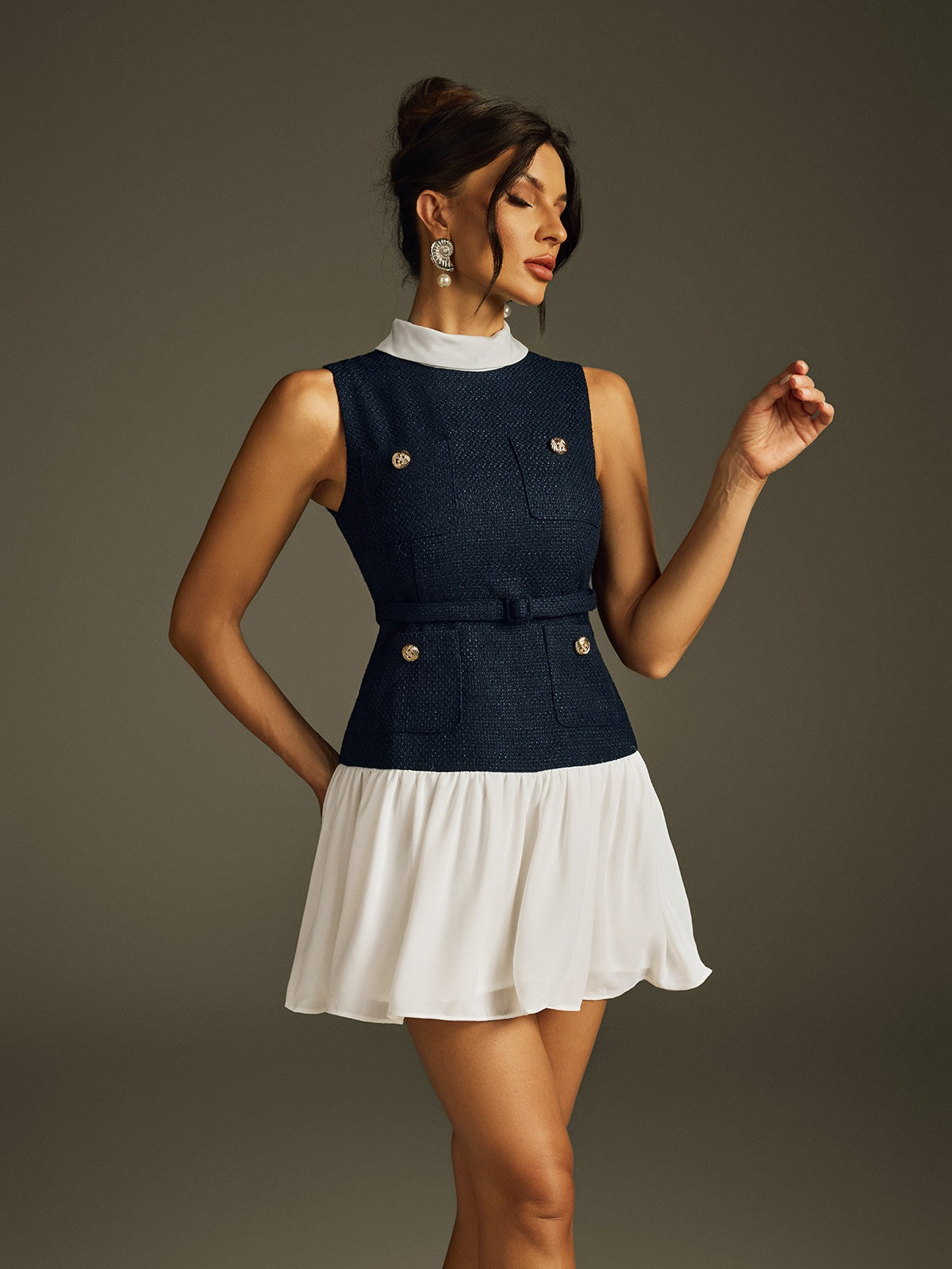 Sleeveless Mock Neck Contrast Vest Pleated Skirt Mini Dress 4