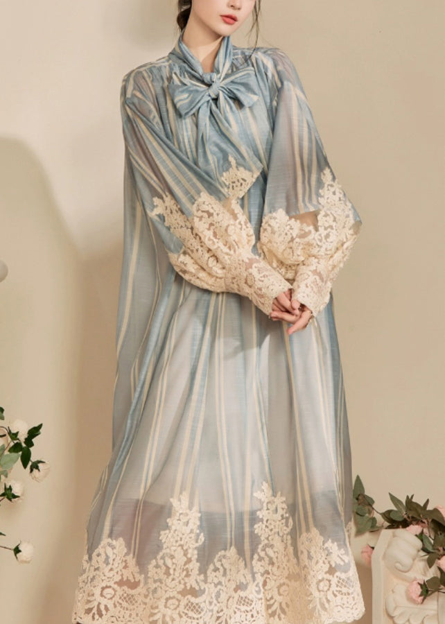 Deep V-Neck Bow Print Lace Panel Long Sleeve Maxi Dress 2