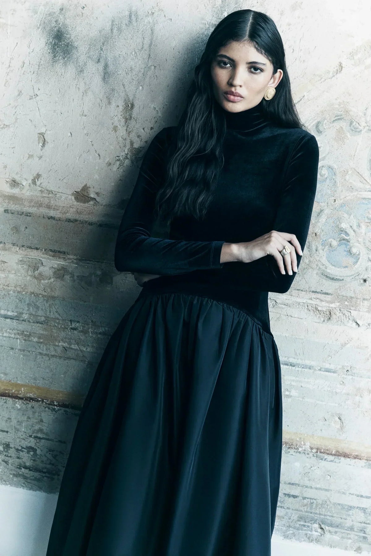 Velvet Mock Neck Gathered Waist Pleated A-Line Maxi Dress 3