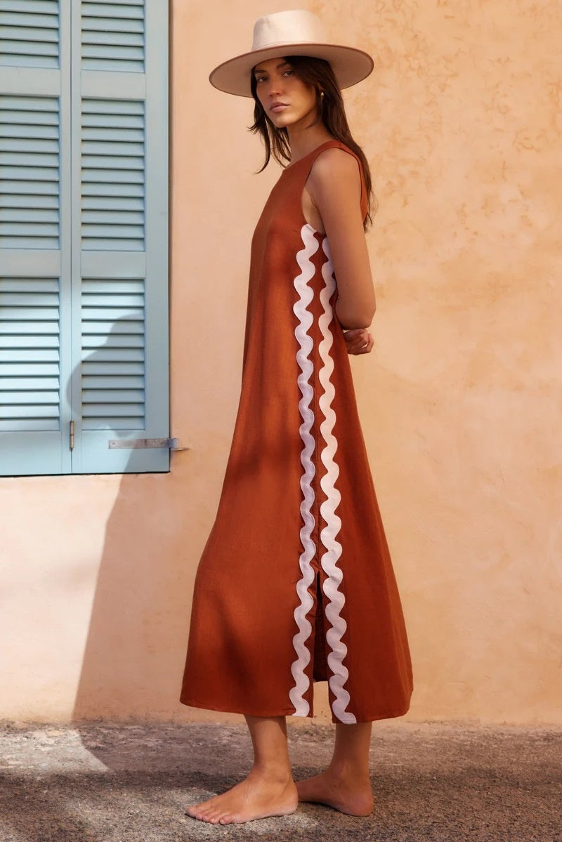 Round Neck Sleeveless Scalloped Side Panel A-Line Midi Dress 2