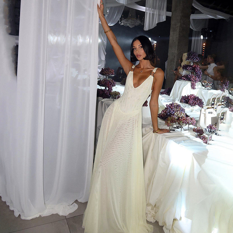 Ring Strap Deep V Neck Pleated Backless Maxi Dress 3