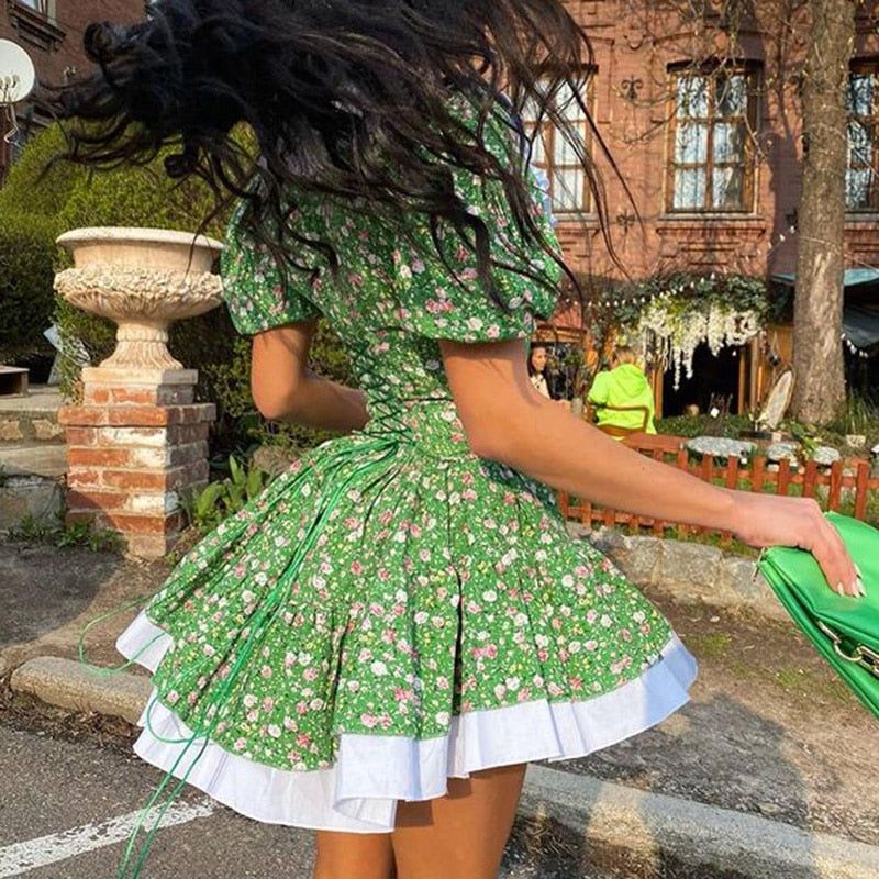 Ditsy Floral Print Peter Pan Collar Button Front Tiered Ruffle Hem Mini Dress 3