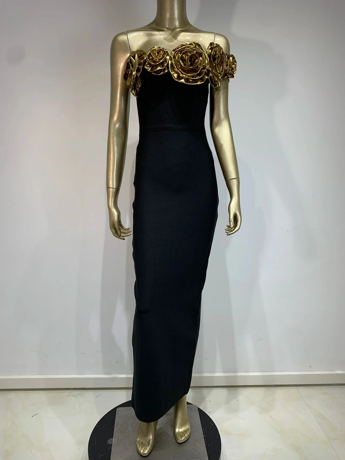 Strapless Metallic Ruffle Neckline Bodycon Midi Dress with Opera Gloves 6