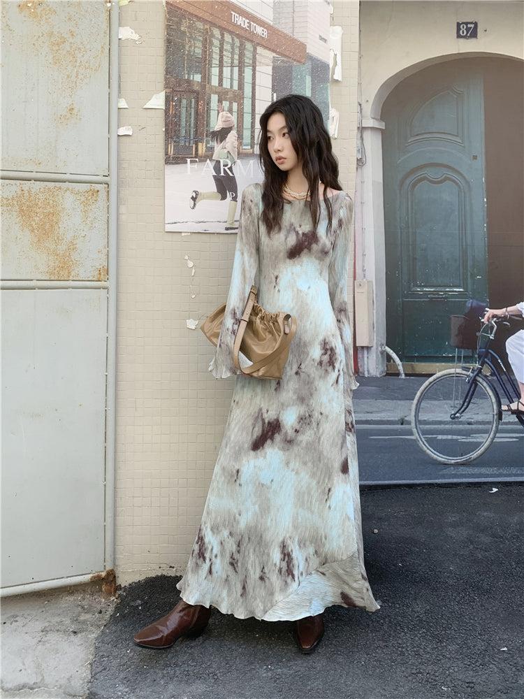 Bell Sleeve Crew Neck Abstract Tie-Dye Plisse Maxi Dress 3