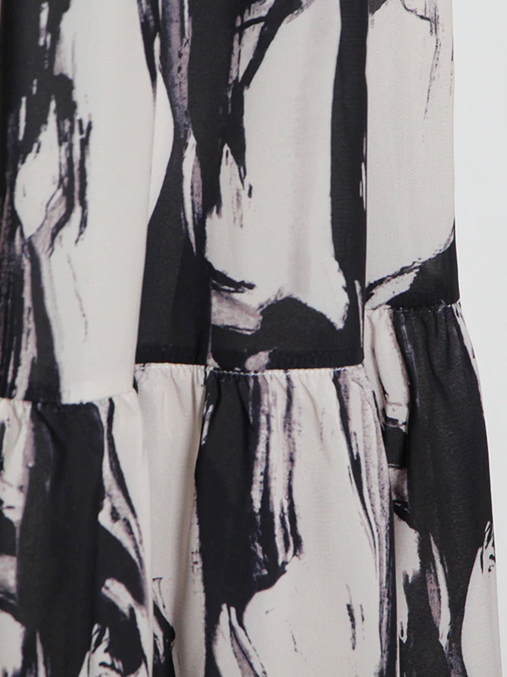 Ruffle Collar Long Sleeve Brushstroke Print Tiered Midi Dress 10