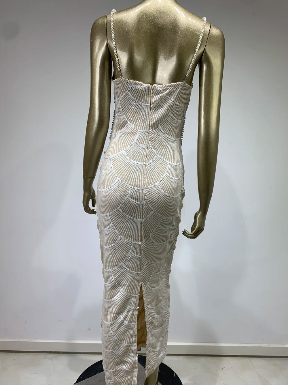 Sweetheart Neck Pearl Strap Sequin Embellished Side Cutout Bodycon Midi Dress 7