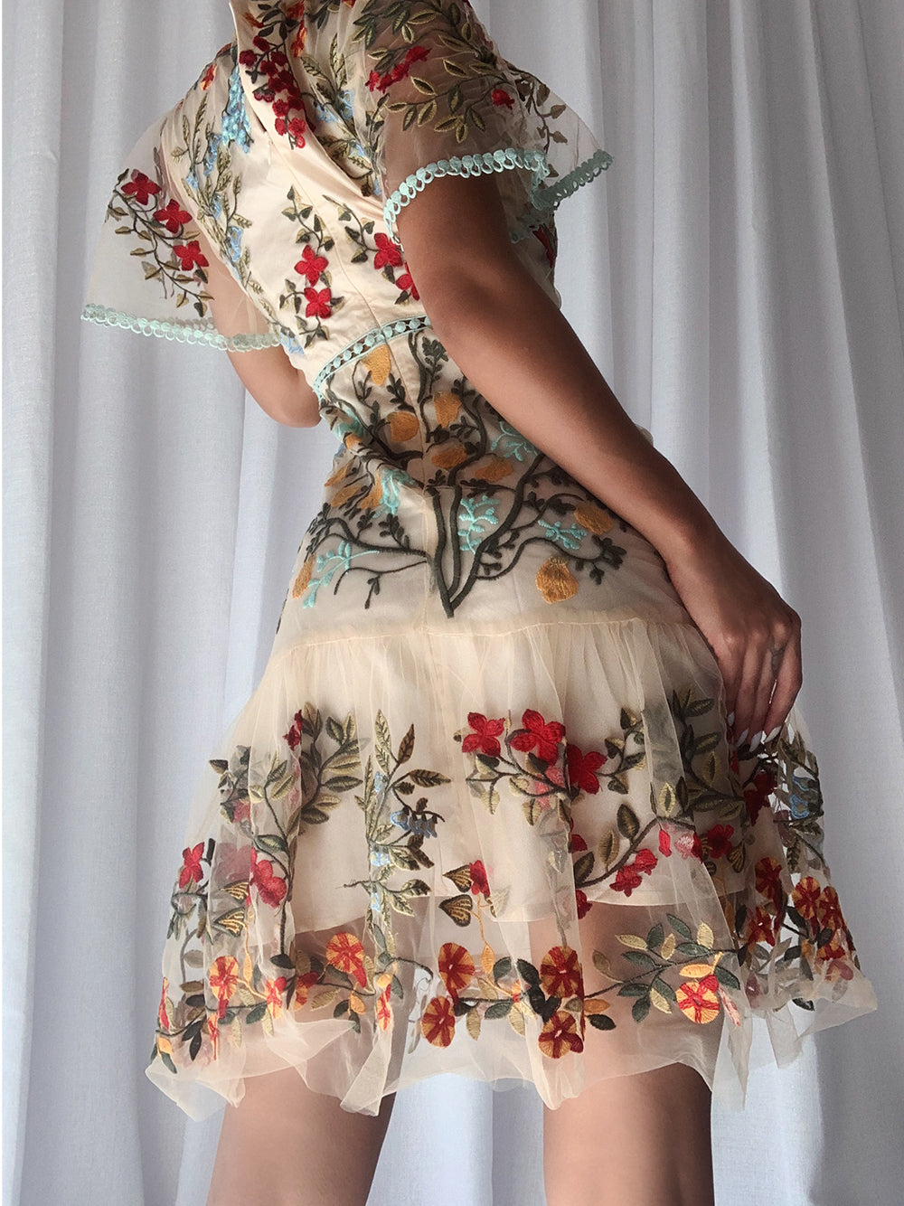 Round Neck Crochet Trim Floral Embroidered Mesh High Slit Midi Dress 2