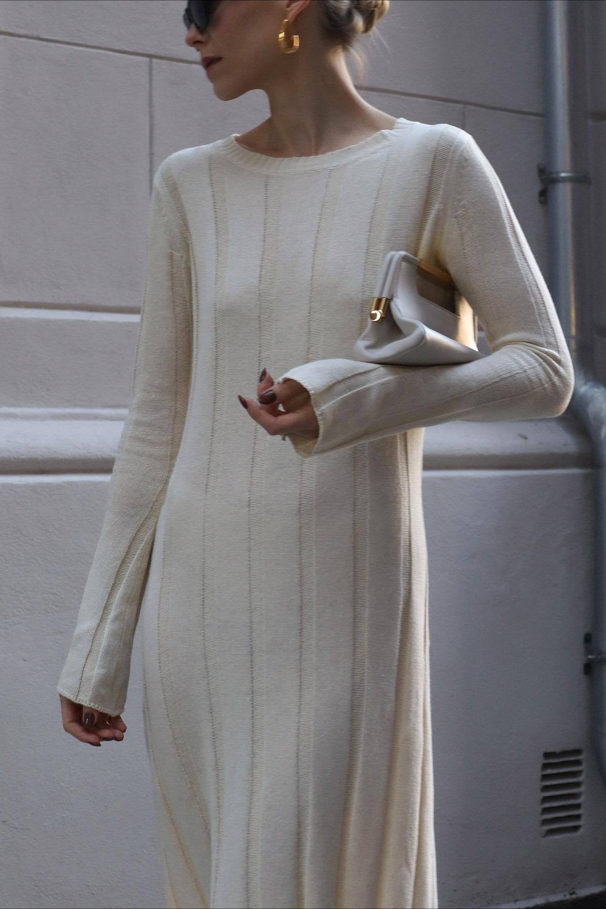 Rib Knit Long Sleeve Flare Hem Maxi Sweater Dress 3