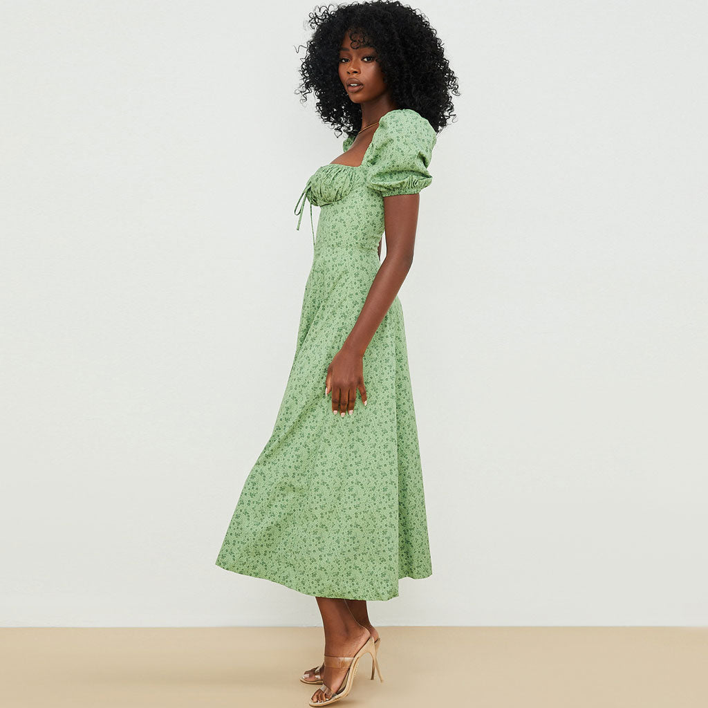 Daisy Print Milkmaid Puff Sleeve Square Neck Lace-Up Front Thigh Slit Midi Dress 3
