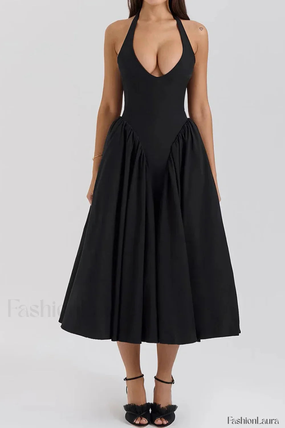 Deep V-Neck Backless Slim Fit Maxi Dress 32