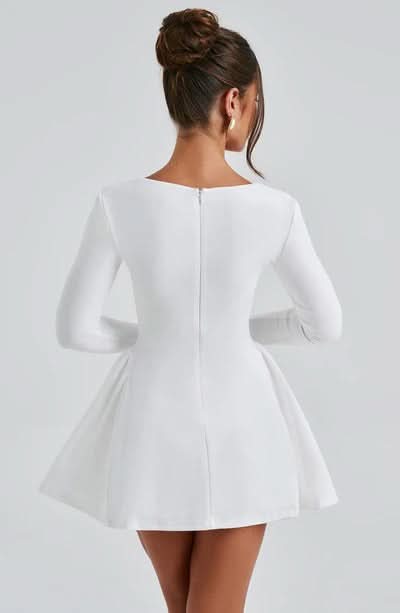 Sweetheart Neck Bow Detail Long Sleeve Fit And Flare Mini Dress 10