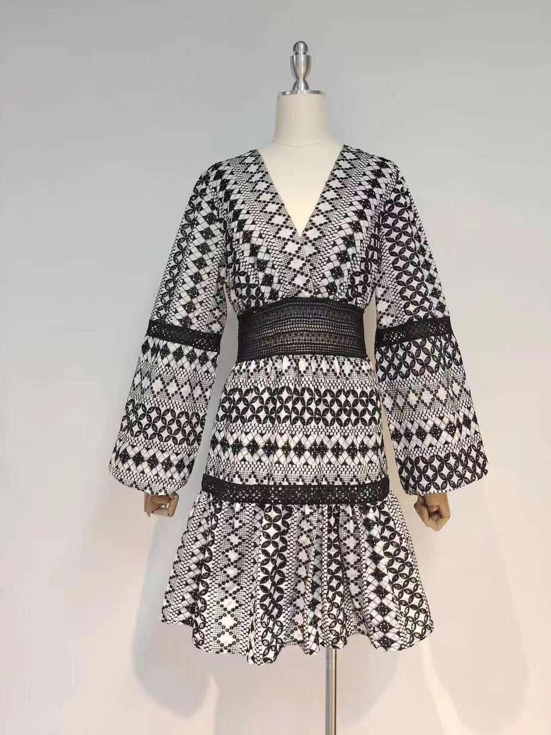 Geometric Print Deep V-Neck Balloon Sleeve Lace Cuff Mesh Waist Tiered Mini Dress 3