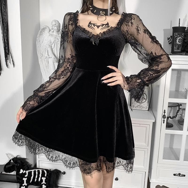 Sweetheart Velvet Bodice Lace Puff Sleeve Ruffle Hem Mini Dress