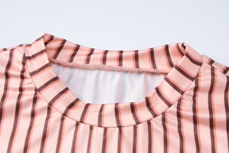 Optical Illusion Body Map Stripe Contrast Crew Neck Cap Sleeve Maxi Dress 7
