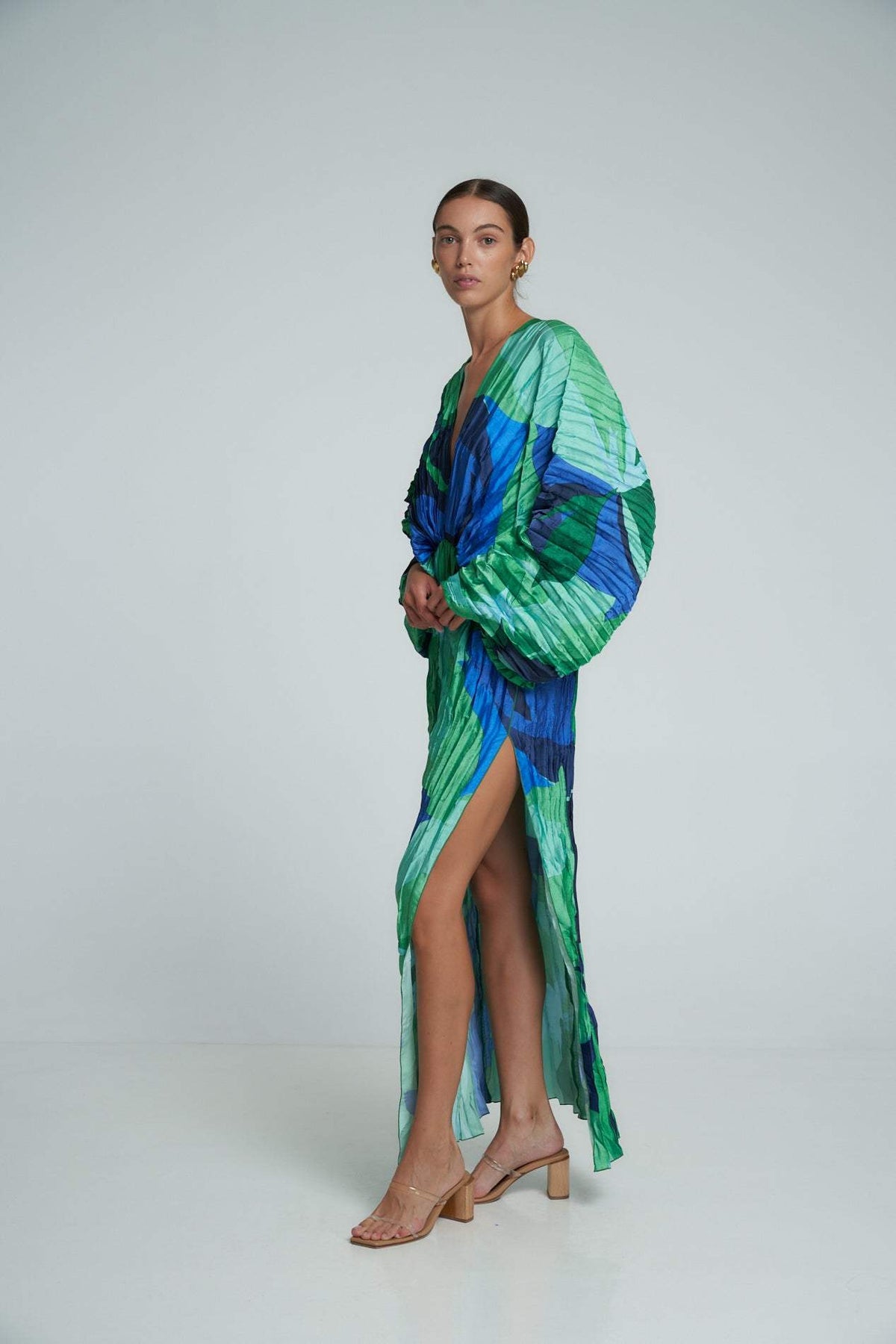 Abstract Print Plisse Balloon Sleeve Deep V-Neck Maxi Dress 2