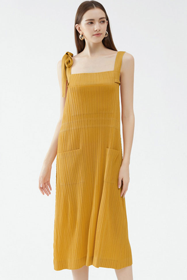 Square Neck Tie Strap Pocketed Pleated Midi Dress 2