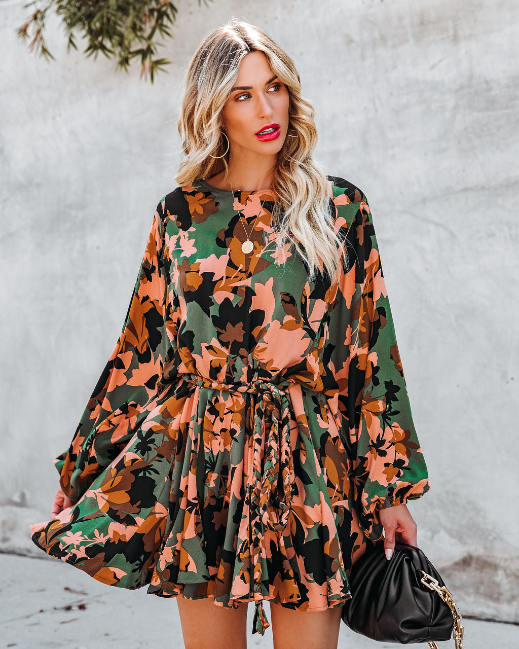 V Neck Self Tie Belt Tiered Ruffle Floral Maxi Dress 3