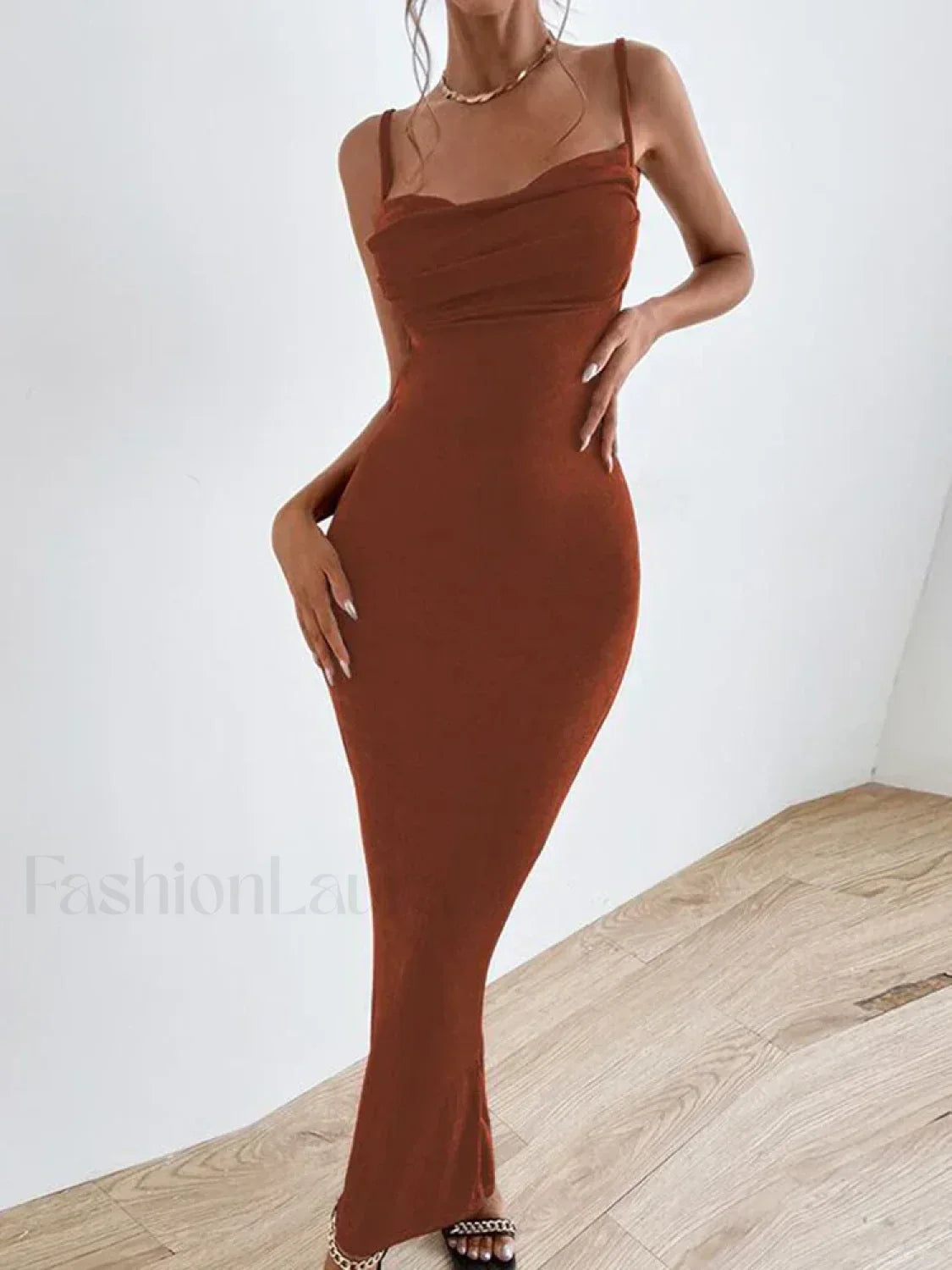 Strapless Backless Midi Dress 4