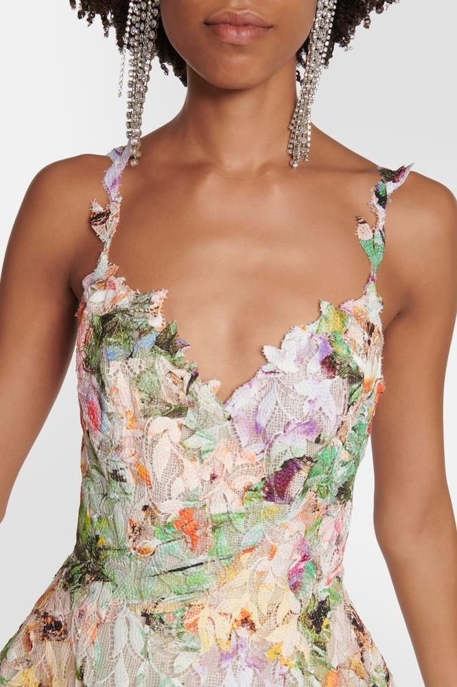 Floral 3D Lace Applique Sweetheart Neckline Frayed Hem A-Line Midi Dress 3