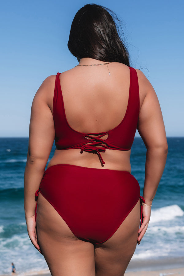 Plus Size Twsit Front Solid Color High Waisted Bikini Set