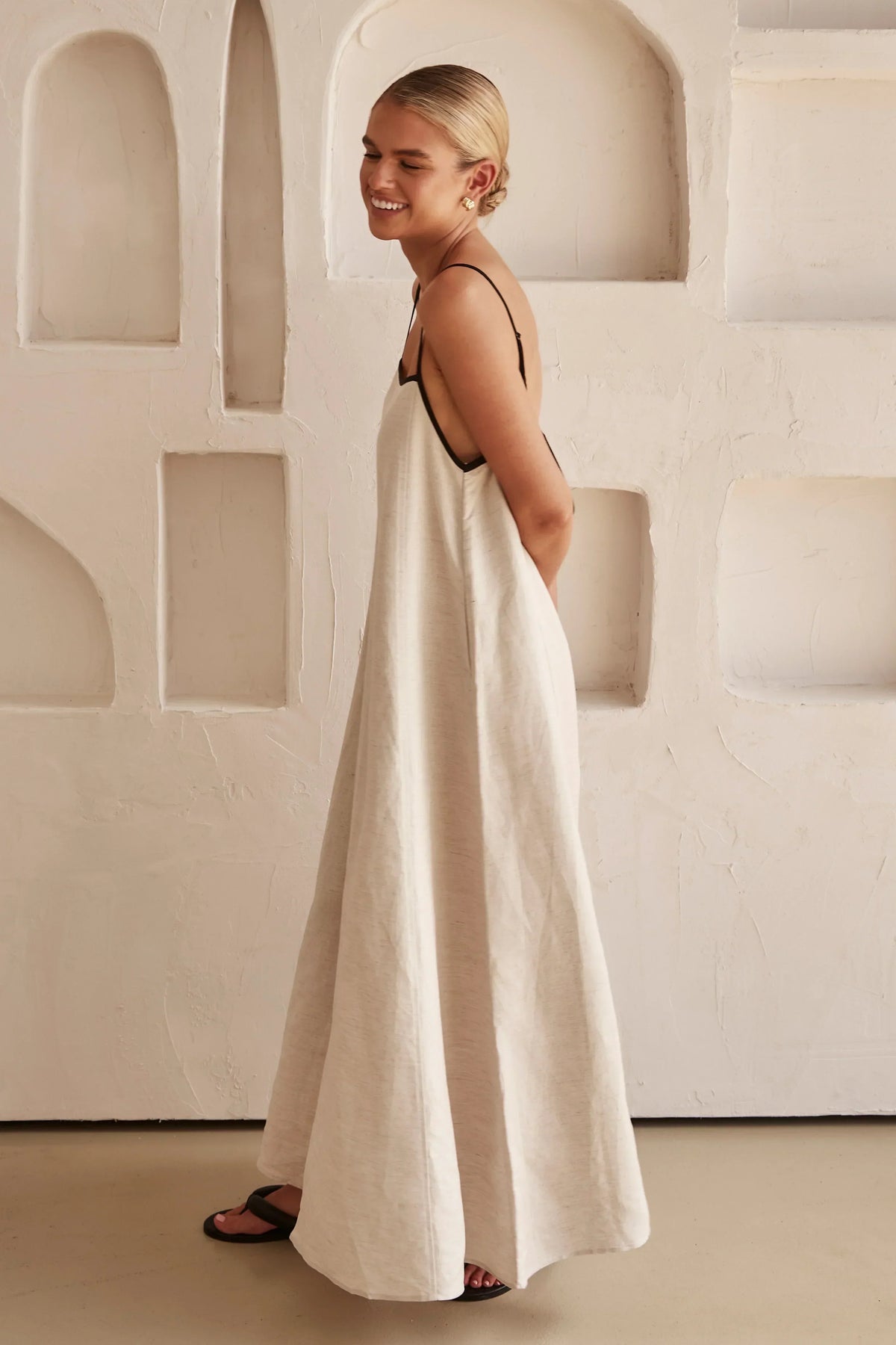 Square Neck Thin Strap Contrast Piping Linen A-Line Maxi Dress 7