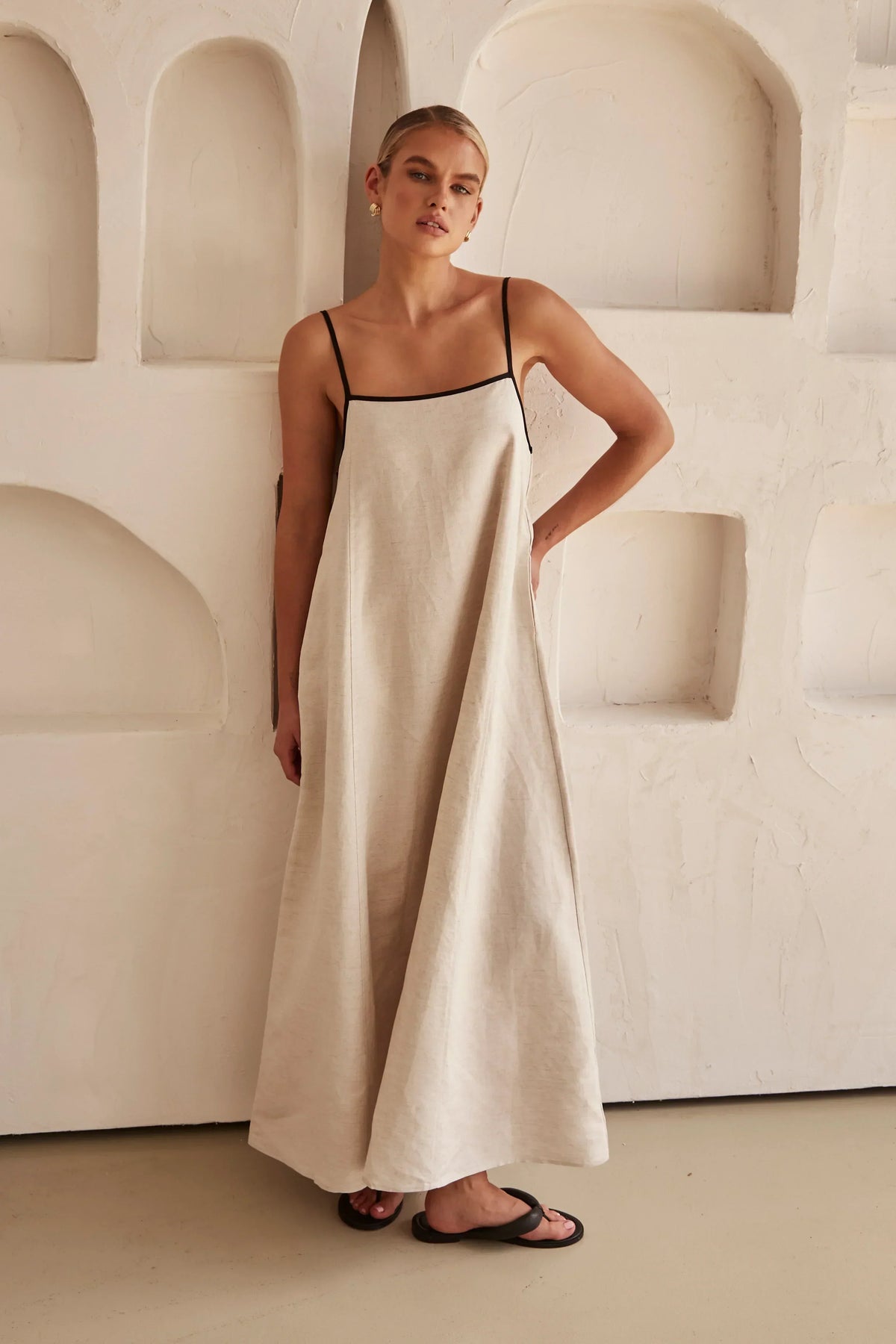 Square Neck Thin Strap Contrast Piping Linen A-Line Maxi Dress 2
