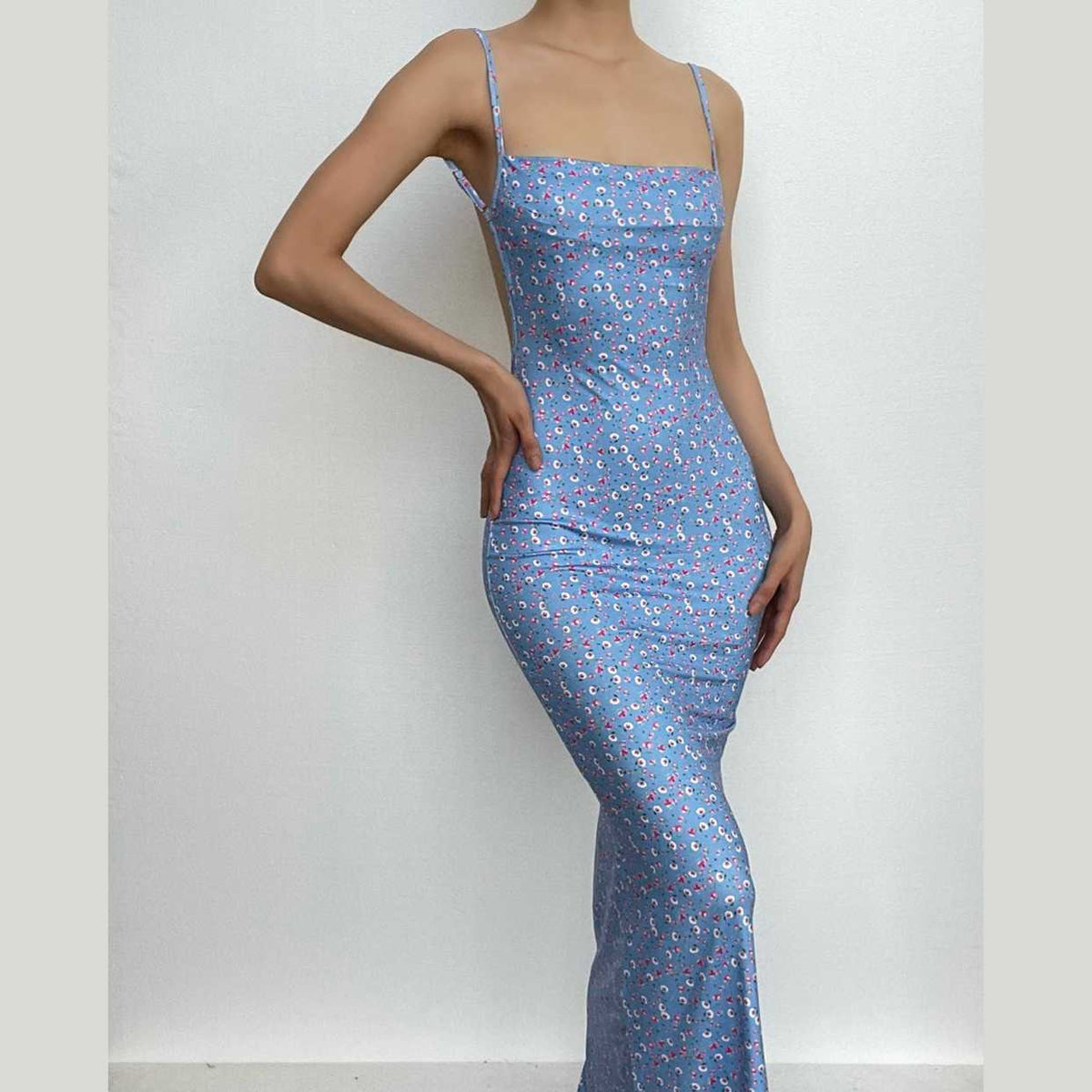 Square Neck Spaghetti Strap Ditsy Floral Backless Maxi Dress