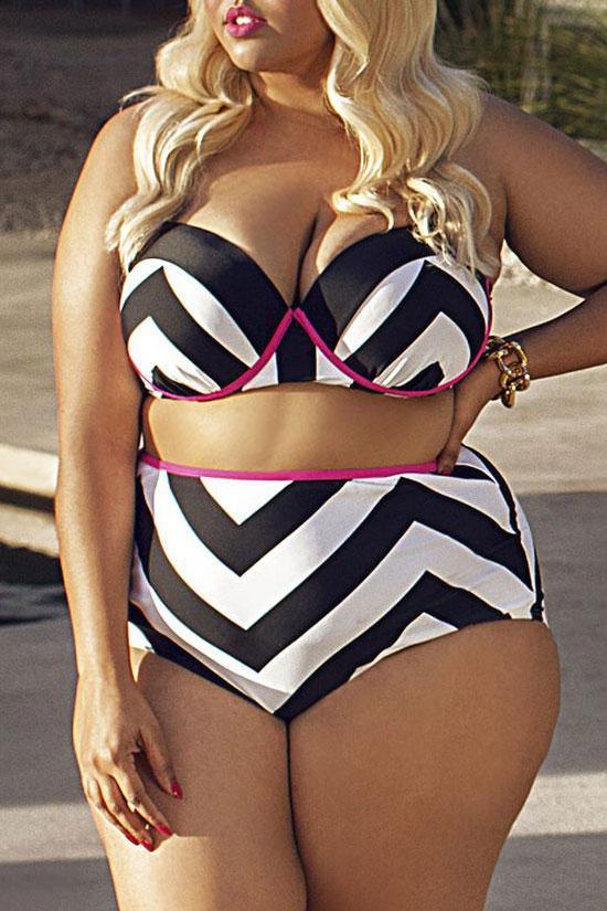 Plus Size Zigzag Striped High Waisted Bikini - Two Piece Swimsuit