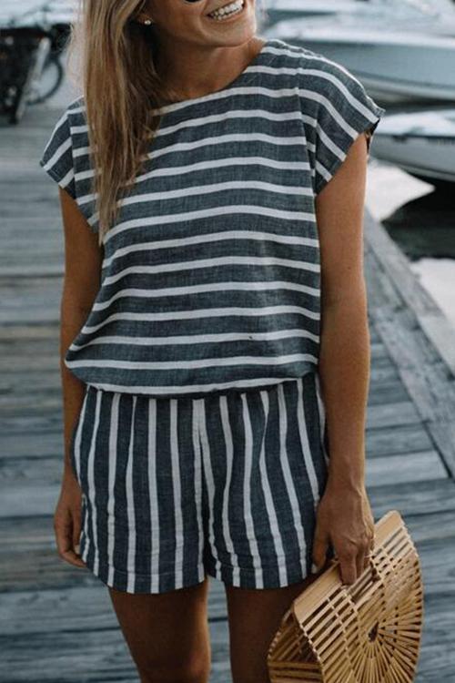 Fashion Print With Striped Backless Jumpsuit