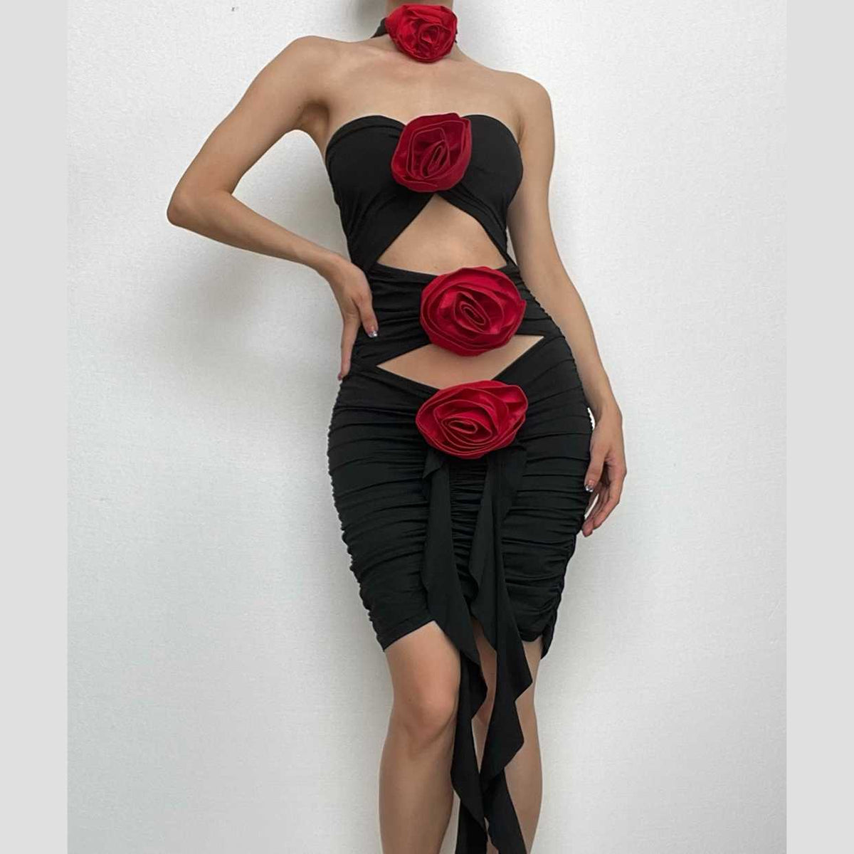 Strapless Rosette Applique Cutout Waist Ruched Bodycon Mini Dress with Choker
