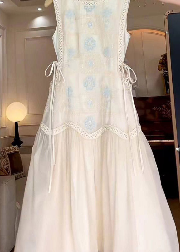 Round Neck Crochet Lace Trim Embroidered Bodice Side-Tie Tulle Maxi Dress 4
