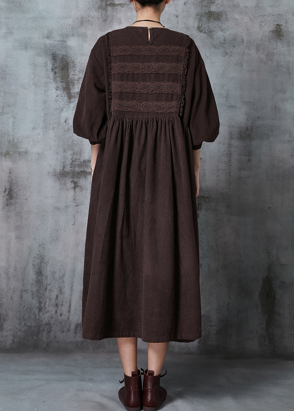 Crew Neck Crochet Lace Panel Empire Waist Corduroy Midi Dress 4