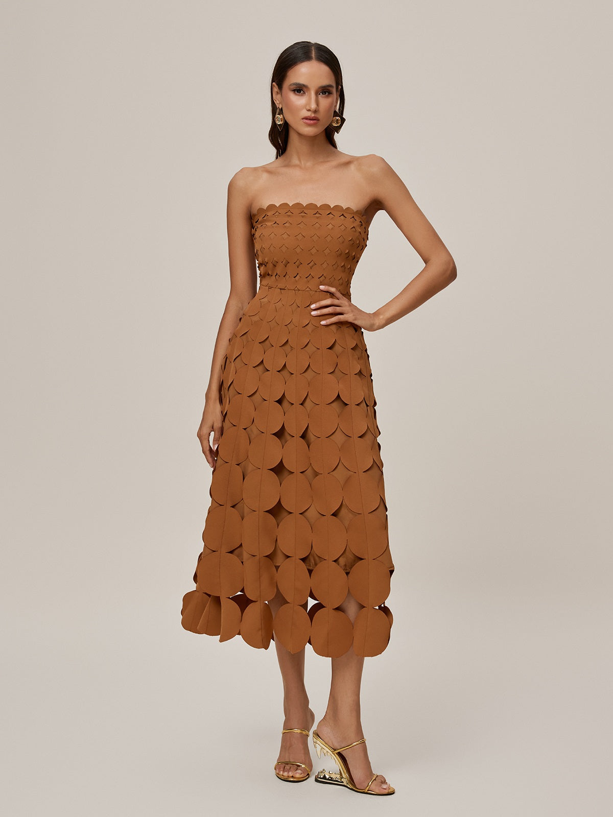 Strapless Laser Cut Circular Applique Scalloped Neckline Midi Dress 3