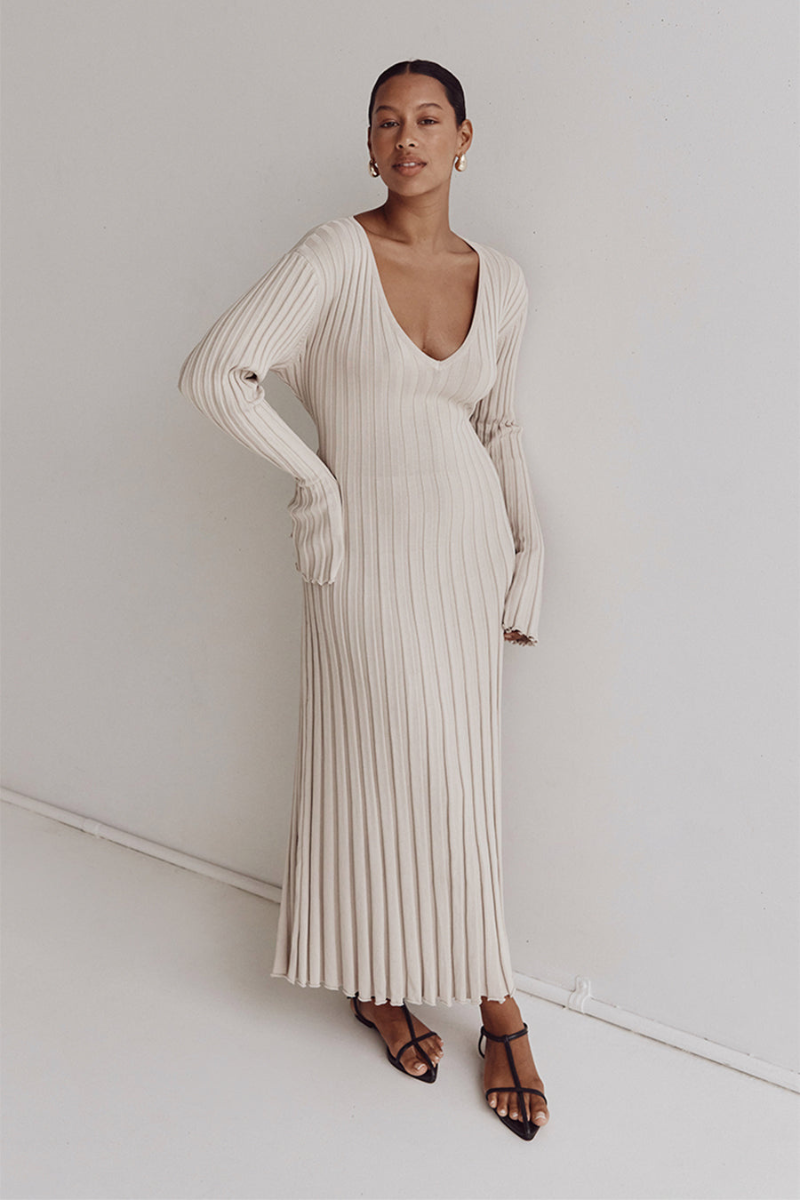 Rib Knit Deep V-Neck Long Sleeve Lettuce Hem Column Maxi Dress 15