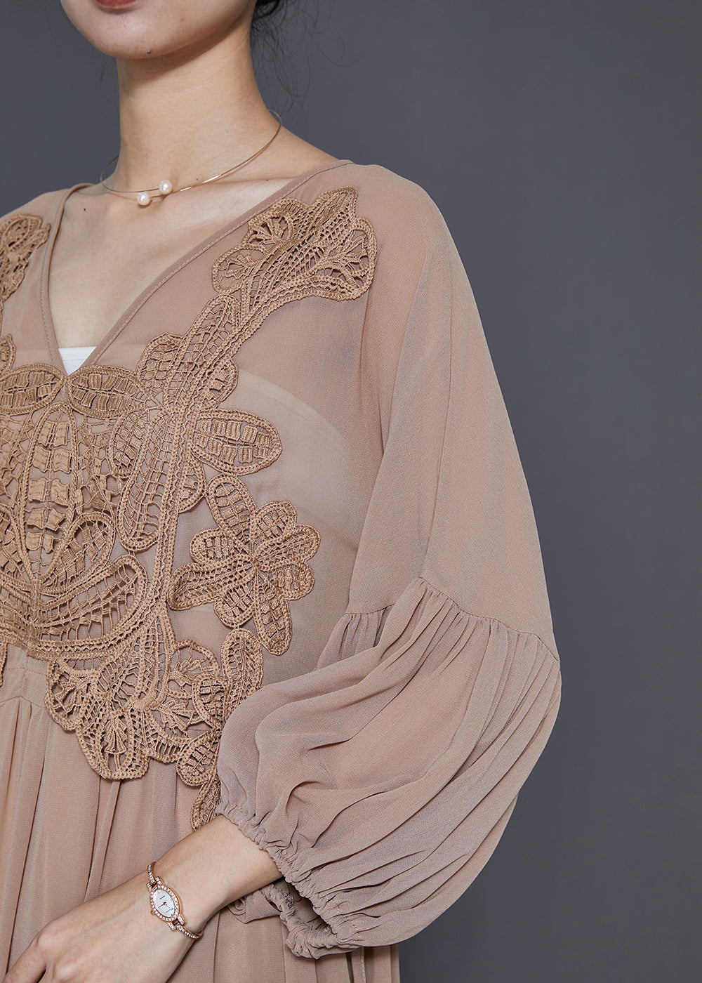V-Neck Lace Appliqué Bishop Sleeve Empire Waist Chiffon Gown 5