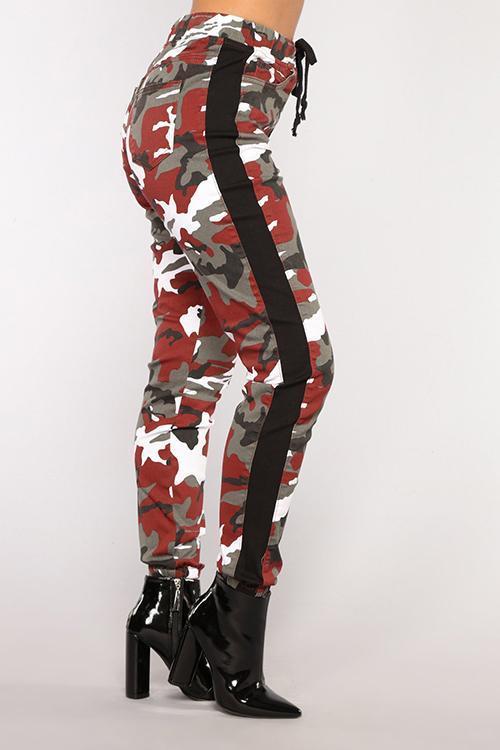 Camouflage Printed Tight-fitting Slacks