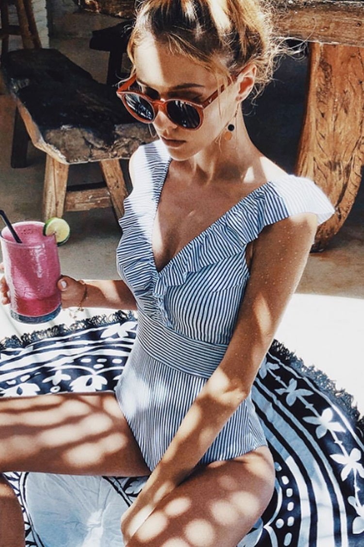 Contrast Striped Ruffle V Neck One Piece Swimsuit